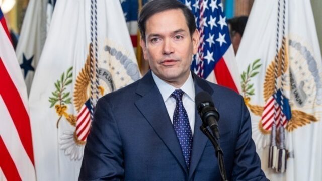 Οι ΗΠΑ πιέζουν την Κίνα να αποτρέψει το Ιράν να κλείσει τα Στενά του Χορμούζ