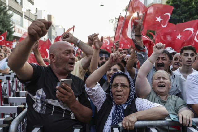 Τουρκία: Άλλος ένας δήμαρχος της αντιπολίτευσης συνελήφθη
