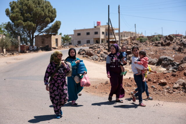 Το Παρατηρητήριο Ανθρωπίνων Δικαιωμάτων κατηγορεί το Ισραήλ για βίαιο εκτοπισμό κατοίκων της νότιας Συρίας