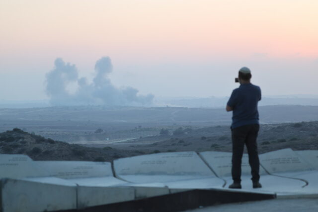 Γάζα: Αιματηρό πλήγμα σε προσφυγικό καταυλισμό