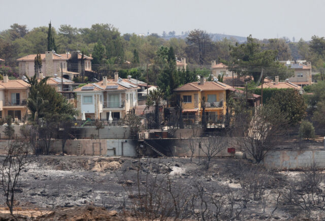 Κύπρος: Σε ύφεση η φωτιά στη Λεμεσό
