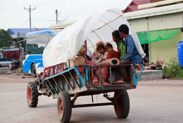 Συνεχίζονται για δεύτερη ημέρα οι εχθροπραξίες Ταϊλάνδης-Καμπότζης
