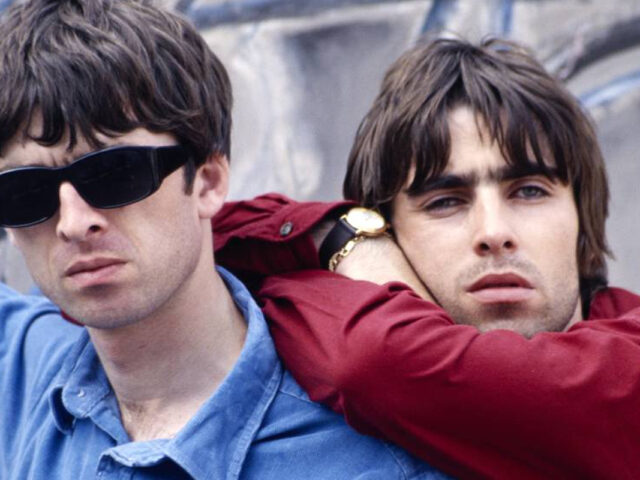 Έκθεση φωτογραφιών των Oasis από τη δεκαετία του 1990 στο Wembley Park