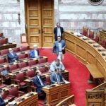 «Πραξικόπημα» στη Βουλή καταγγέλλει η αντιπολίτευση υπό τη σκιά της χθεσινής ψηφοφορίας για Προανακριτική