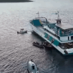 Στον εισαγγελέα ο καπετάνιος του πλοίου που προσάραξε σε βραχονησίδα στα Στύρα