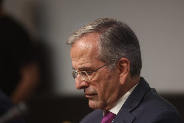 Παρέμβαση Σαμαρά για Τέμπη: «Χωρίς ηθικό έρεισμα η επίμονη απόρριψη του αιτήματος γονιών για εκταφή των παιδιών τους»