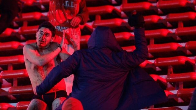 Αιματηρά επεισόδια στην Αργεντινή σε αγώνα ποδοσφαίρου.