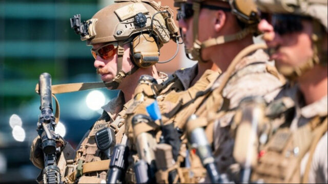 Ντ. Τραμπ: Μεταφέρονται χιλιάδες πεζοναύτες στη νότια Καραϊβική