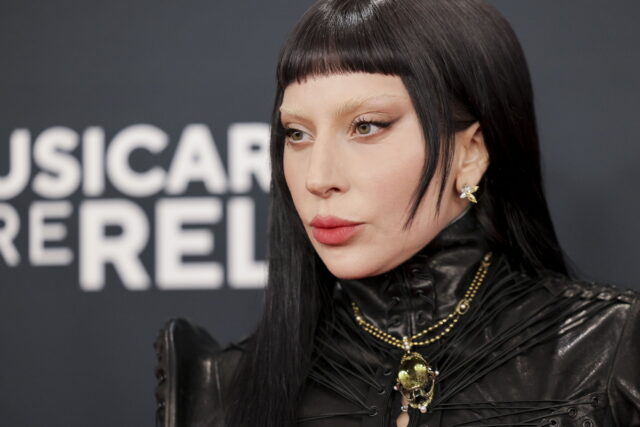 Η Lady Gaga ανέβαλε τελευταία στιγμή τη συναυλία της στο Μαϊάμι – Το πρόβλημα υγείας
