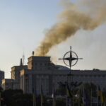 Ρωσικό πλήγμα στην έδρα της ουκρανικής κυβέρνησης στο Κίεβο