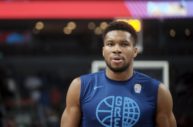 Γιάννης Αντετοκούνμπο και Αλπερέν Σενγκούν βάζουν τέλος στην «κόντρα» τους