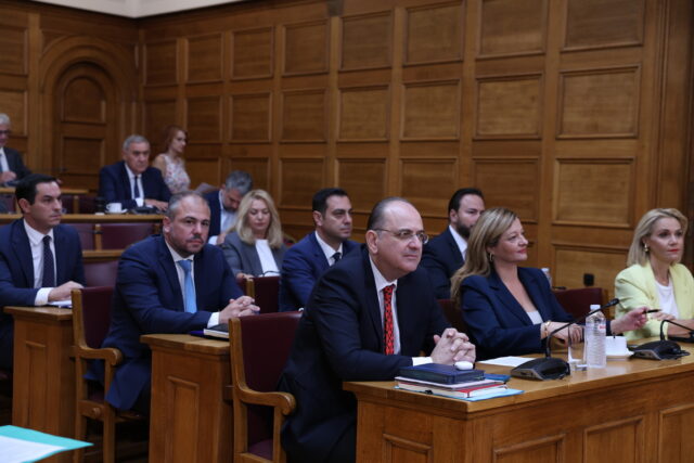 Στ. Τζεδάκης στην Εξεταστική: «Ο ΟΠΕΚΕΠΕ είναι αυτός που μετρά τα ζώα»