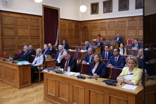 Εξεταστική για ΟΠΕΚΕΠΕ: Η λίστα των μαρτύρων που προτείνει η ΝΔ