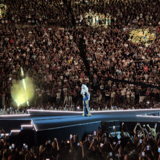 Χωρίς παγιέτες στη συναυλία της Άννας Βίσση στο Καλλιμάρμαρο