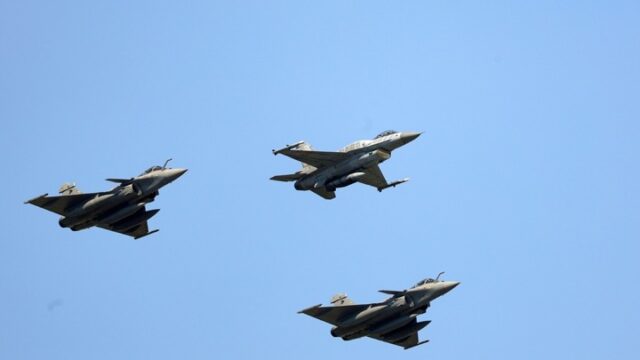 Η Πολωνία κατέρριψε ρωσικά drones, κατήγγειλε πως υπέστη «επίθεση» της Μόσχας