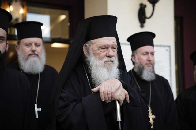 Εξιτήριο από το νοσοκομείο πήρε ο αρχιεπίσκοπος Ιερώνυμος