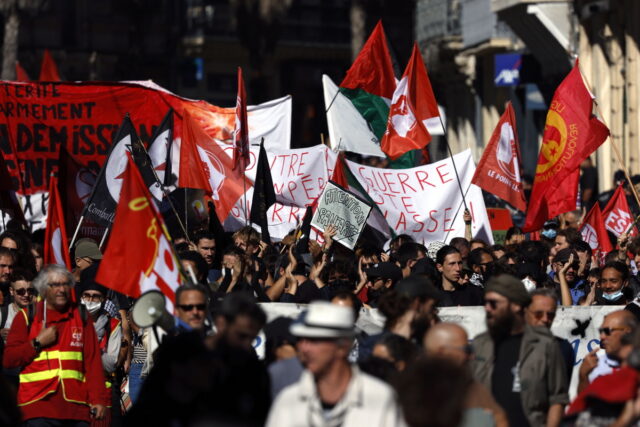 Γαλλία: «Επί ποδός πολέμου» 75.000 αστυνομικοί ενόψει των σημερινών διαδηλώσεων