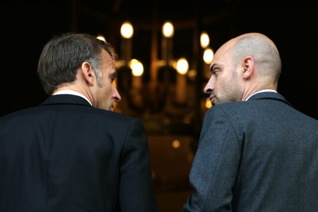 Η ώρα της αλήθειας πλησιάζει για τον Εμάμουελ Μακρόν