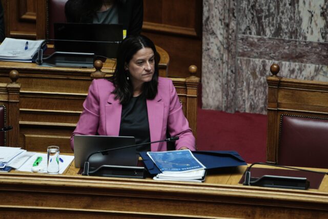 Νίκη Κεραμέως: Oι εργαζόμενοι ζητούν περισσότερες ώρες απασχόλησης