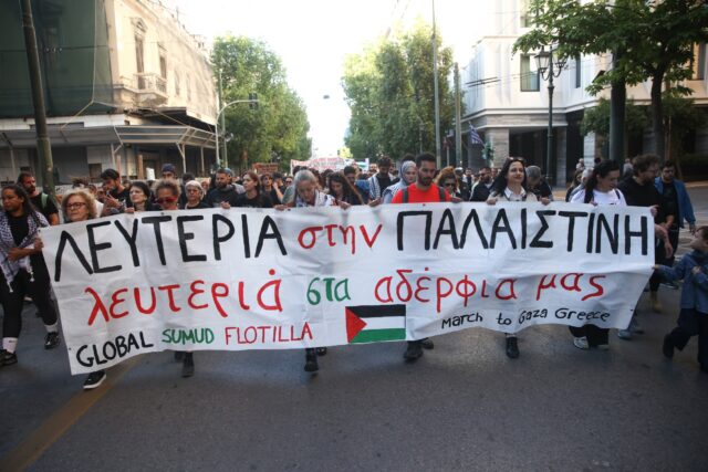 Επιστρέφουν σήμερα οι 27 Έλληνες ακτιβιστές του Global Sumud Flotilla