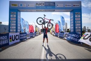 Ρεκόρ συμμετοχών και ελληνικές κορυφές στο Gran Fondo του Λουτρακίου