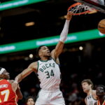 Γιάννης Αντετοκούνμπο: Ελαφριά θλάση υπέστη ο «Greek freak»