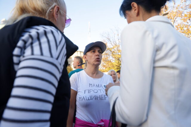 Σερβία: Απεργία πείνας ξεκίνησε μητέρα θύματος της τραγωδίας του Νόβι Σαντ