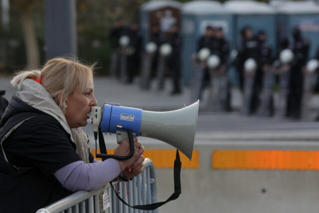 Σερβία: Εξάντληση και αδυναμία αισθάνεται η Ντίανα Χρκα μετά από 11 ημέρες απεργίας πείνας