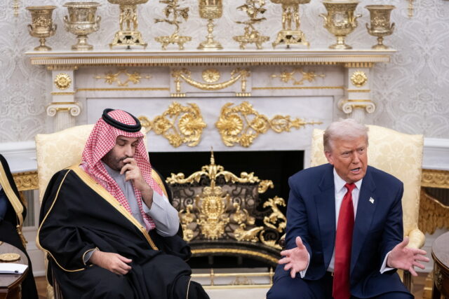 «Συμβαίνουν αυτά»: Ο Τραμπ έδωσε κάλυψη στον Σαλμάν για τη δολοφονία Κασόγκι