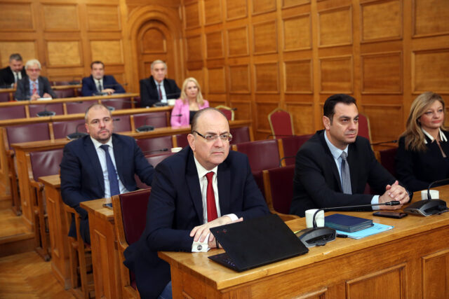 Εξεταστική για ΟΠΕΚΕΠΕ: Σφοδρή κόντρα ΝΔ – αντιπολίτευσης μετά την άρνηση Ξυλούρη να καταθέσει