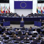 ΕΕ: Απαγόρευση των social media σε ανηλίκους κάτω των 16 ετών