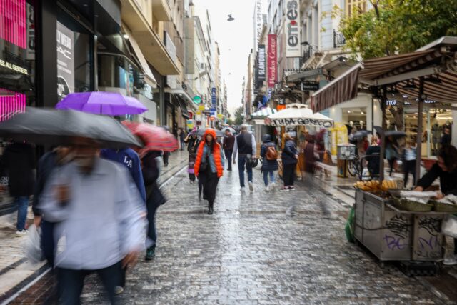 Κακοκαιρία: Έκτακτα μέτρα για τους εργαζόμενους σε δημόσιο και ιδιωτικό τομέα