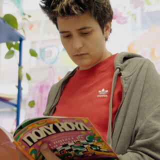 Η Σμαράγδα Αλεξανδρή κατάφερε να κάνει τη γνώση ΠΟΛΥ ΚΟΥΛ