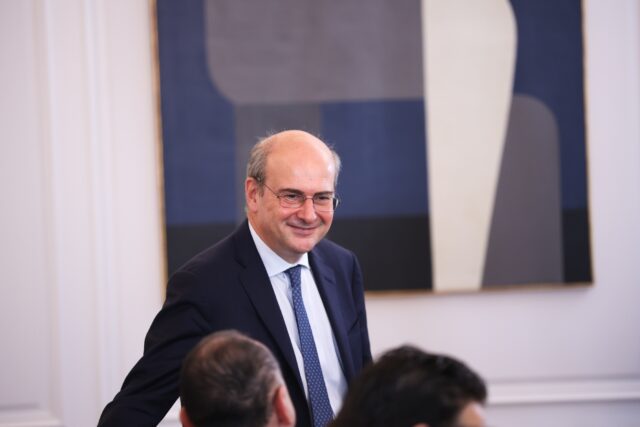 Κ. Χατζηδάκης για ΕΛΤΑ: «Δεν αναλαμβάνω ευθύνες που δεν μου αναλογούν»