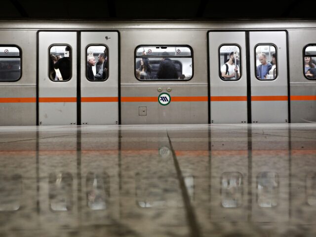 Μετρό: Εκτός λειτουργίας 9 σταθμοί λόγω προβλήματος στη σηματοδότηση