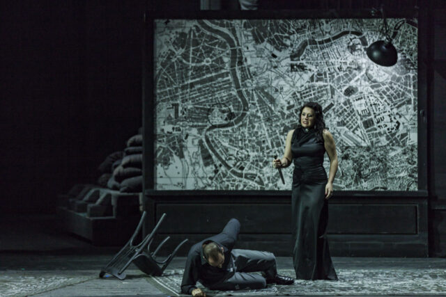 «Τόσκα»: Sold-out οι 9 πρώτες παραστάσεις – Μια επιπλέον στις 9 Ιανουαρίου