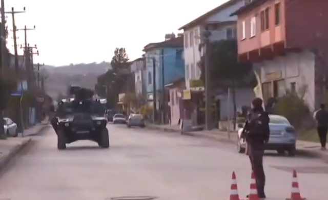 Τουρκία: Ανταλλαγή πυρών μεταξύ αστυνομικών και τζιχαντιστών [ΒΙΝΤΕΟ]