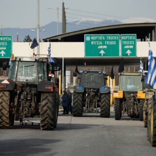 Αγροτικές κινητοποιήσεις: Πολύωροι αποκλεισμοί και σήμερα στα τελωνεία