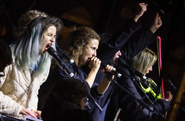 Ρωσία: Δικατήριο χαρακτήρισε το συγκρότημα Pussy Riot «εξτρεμιστική οργάνωση»