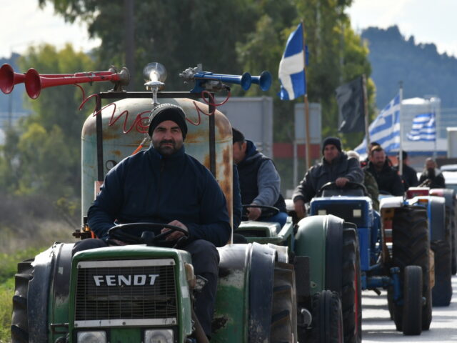 Μηχανοκίνητη πορεία αγροτών στην Πάτρα