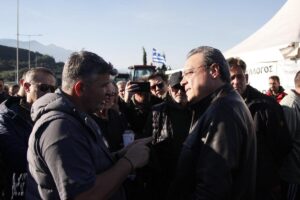 Σωκράτης Φάμελλος για αγρότες: «Οι δρόμοι κλείνουν με ευθύνη Μητσοτάκη»