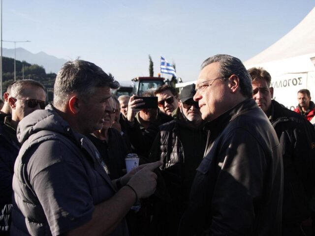 Σωκράτης Φάμελλος για αγρότες: «Οι δρόμοι κλείνουν με ευθύνη Μητσοτάκη»