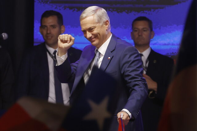 Χιλή: Ο θρίαμβος της ακροδεξιάς ανοίγει ξανά πληγές της δικτατορίας