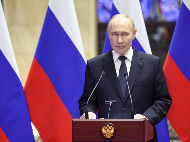 Ο Πούτιν παραχωρεί «μαραθώνια» συνέντευξη Τύπου για τον απολογισμό του έτους