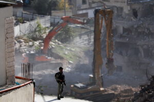 Χωρίς προειδοποίηση κατεδαφίστηκε πολυκατοικία Παλαιστινίων στην Ανατολική Ιερουσαλήμ