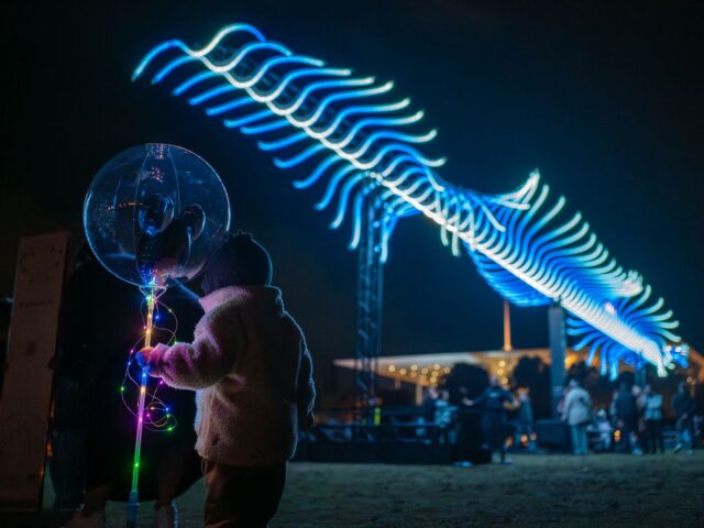 COSMOTE TELEKOM: Γιορτινές δράσεις και ξεχωριστές εμπειρίες στο Πεδίον του Άρεως και στο ΚΠΙΣΝ