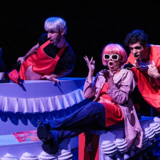 Τρεις φωνές, δέκα χαρακτήρες, μία ιστορία: συνομιλώντας με τους πρωταγωνιστές του Tick, Tick… Boom!