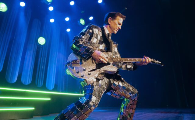 Release Athens 2026: Special show με τον Chris Isaak