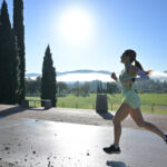 Δρομείς από όλο τον κόσμο στην Αρχαία Ολυμπία – Ο Μαραθώνιος 2025 αφήνει ισχυρό αποτύπωμα