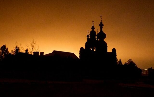 Χωρίς ηλεκτροδότηση το Κίεβο μετά από ρωσικές επιθέσεις